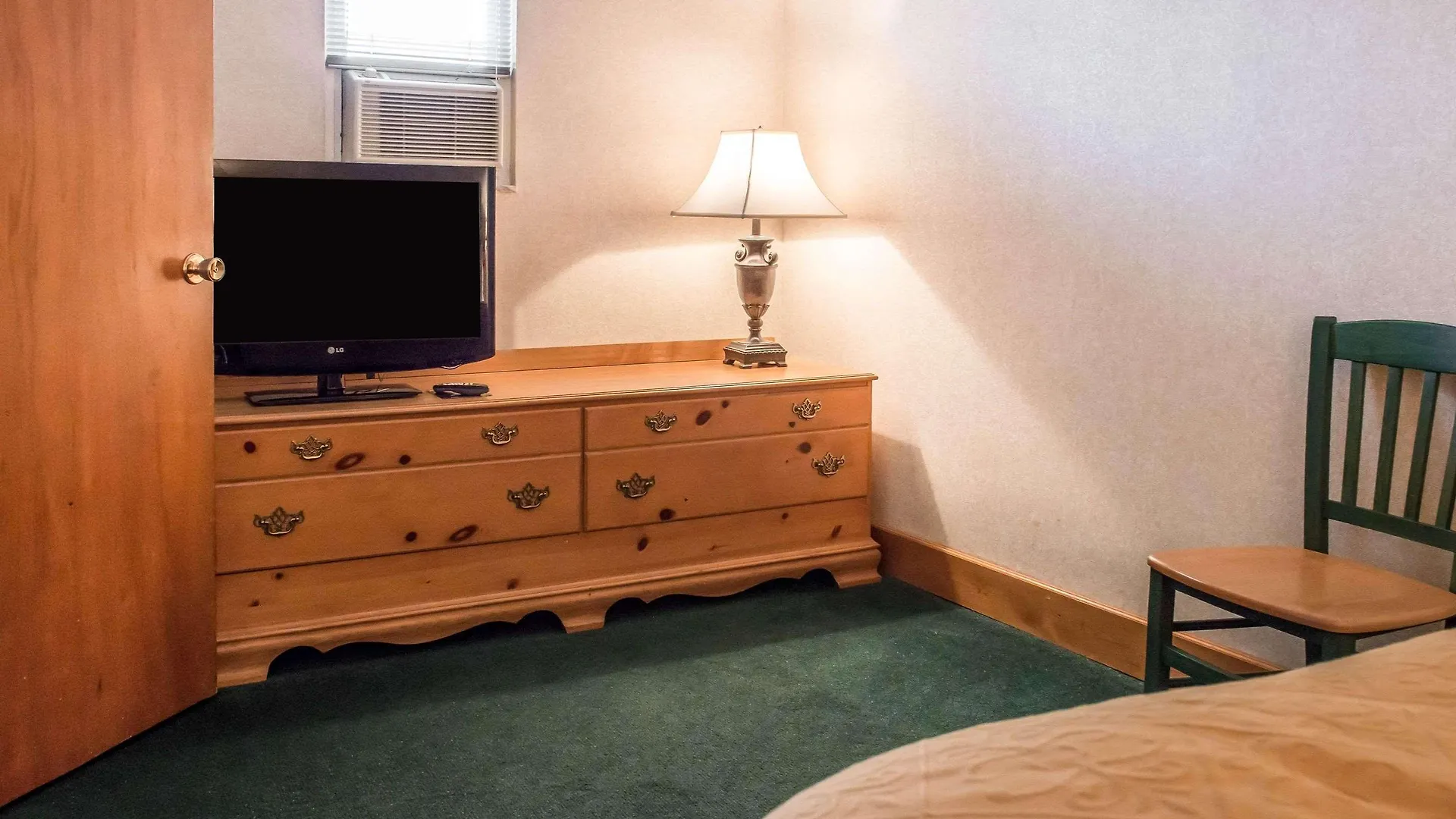 Quality Inn Pittsburgh Airport Oakdale